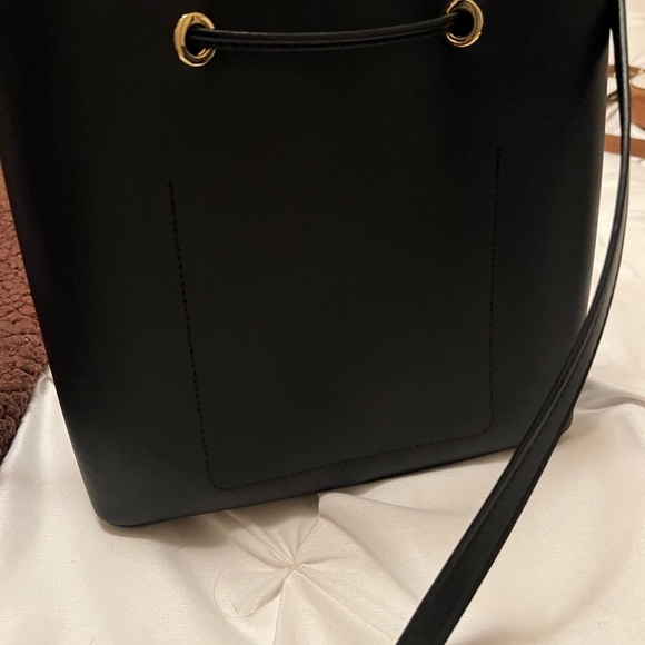 Michael kors bucket bag - Picture 5 of 5